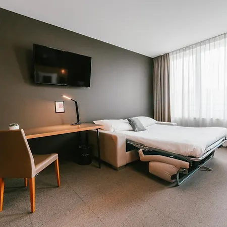 Hotel Swisstech