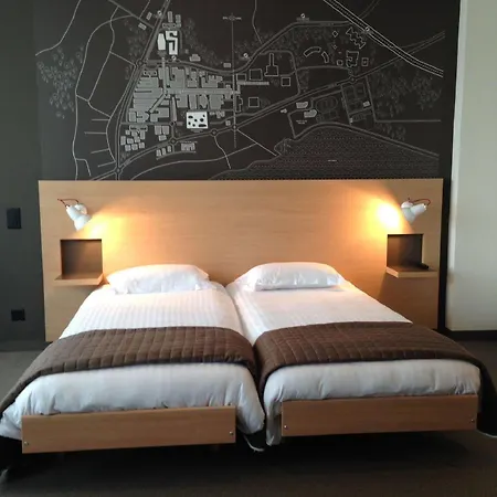 Swisstech Hotel 2*